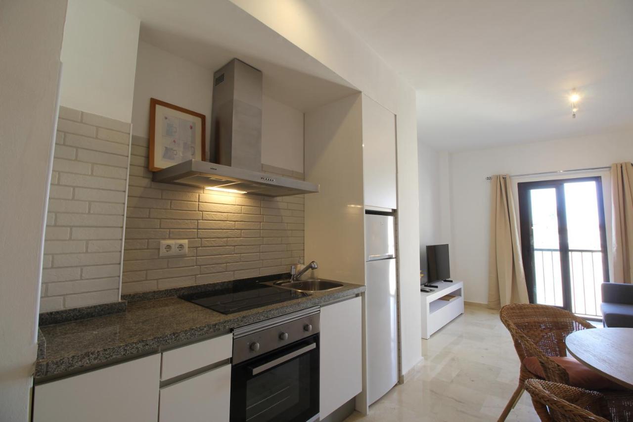 Del Parque Flats Parras Suite Malaga Exterior photo