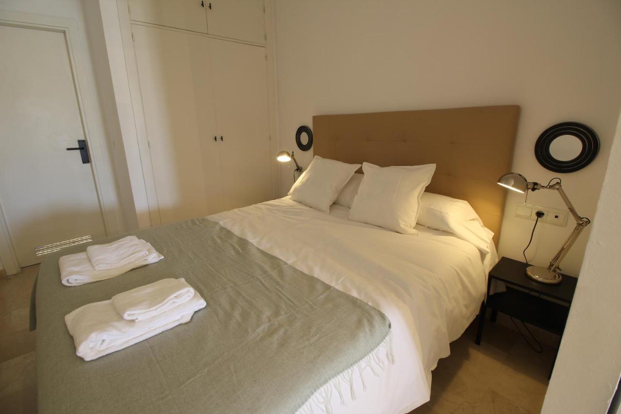 Del Parque Flats Parras Suite Malaga Exterior photo